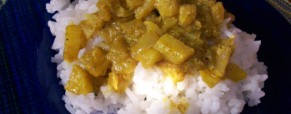 Riz avec curry et ananas