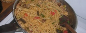 Spaghetti aux palourdes heureuses