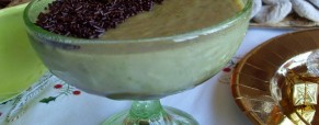 Crème à la pistache sur lit de chocolat noir (Vegan)