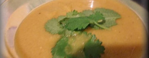 Velouté de lentilles corail curry/gingembre