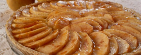 Tarte aux pommes à la crème pâtissière (Vegan)