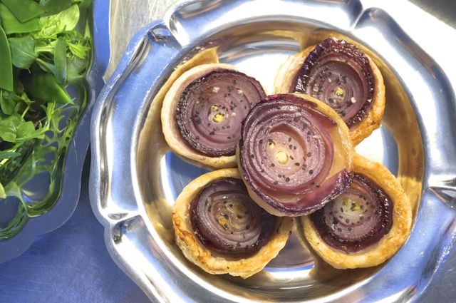 Tatin oignon mesclun